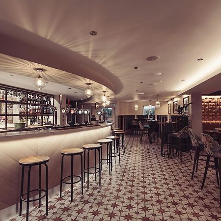 Longlands Inn & Cottages Carnforth Bagian luar foto The bar at the 2018 edition of the London Design Festival